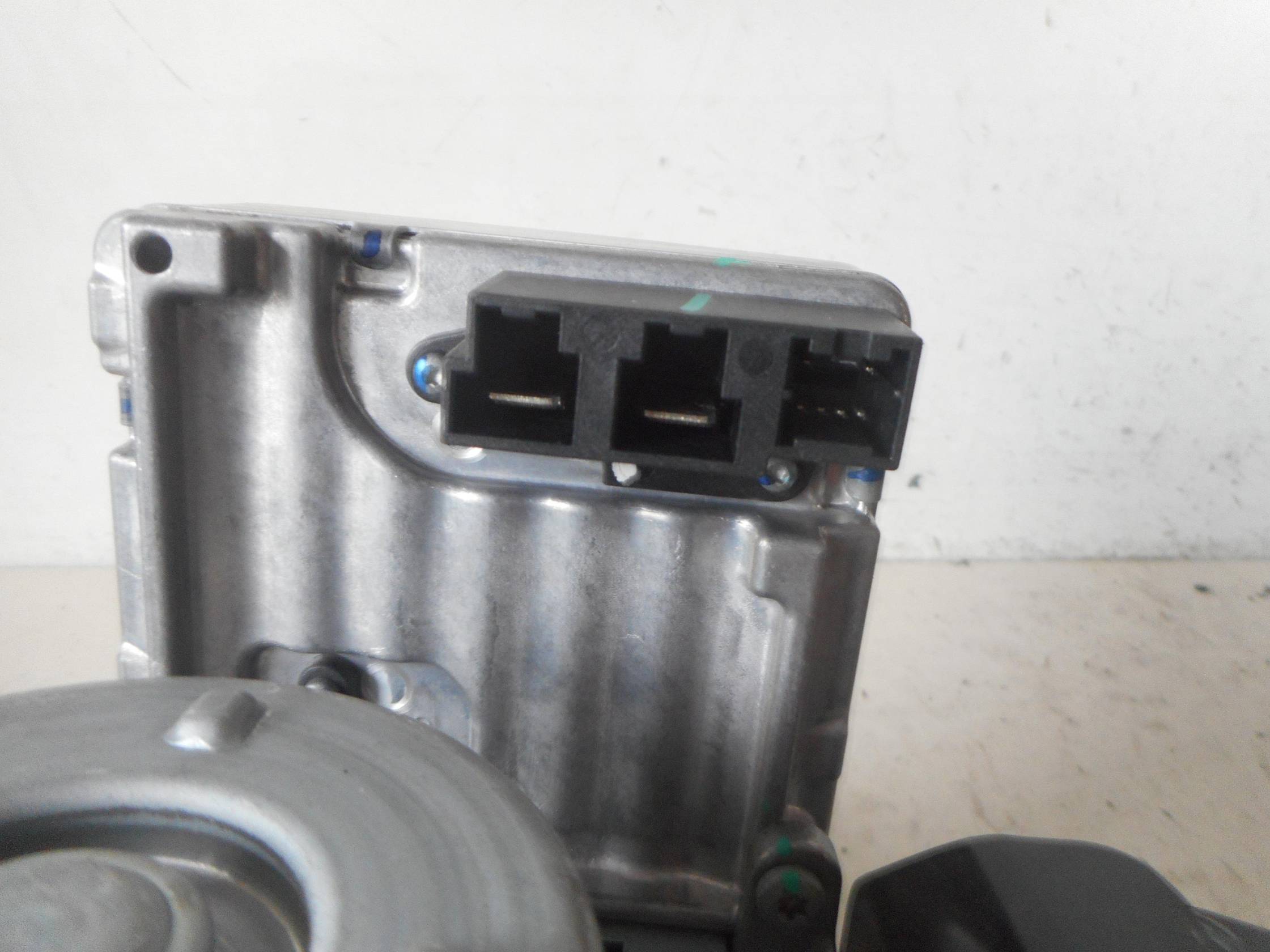 Servosterzo elettronico